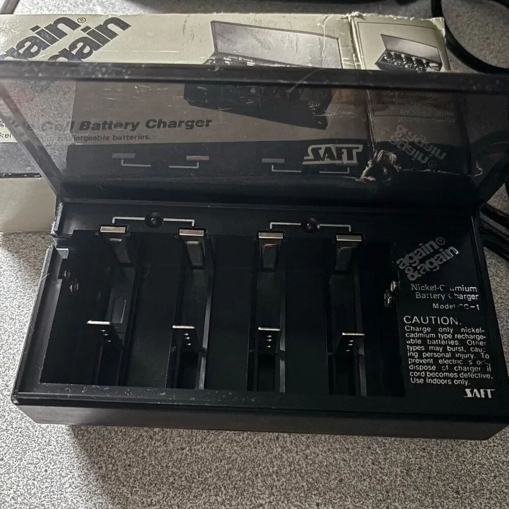 Again & Again Multiple Cell Battery Charger Model CC-1
